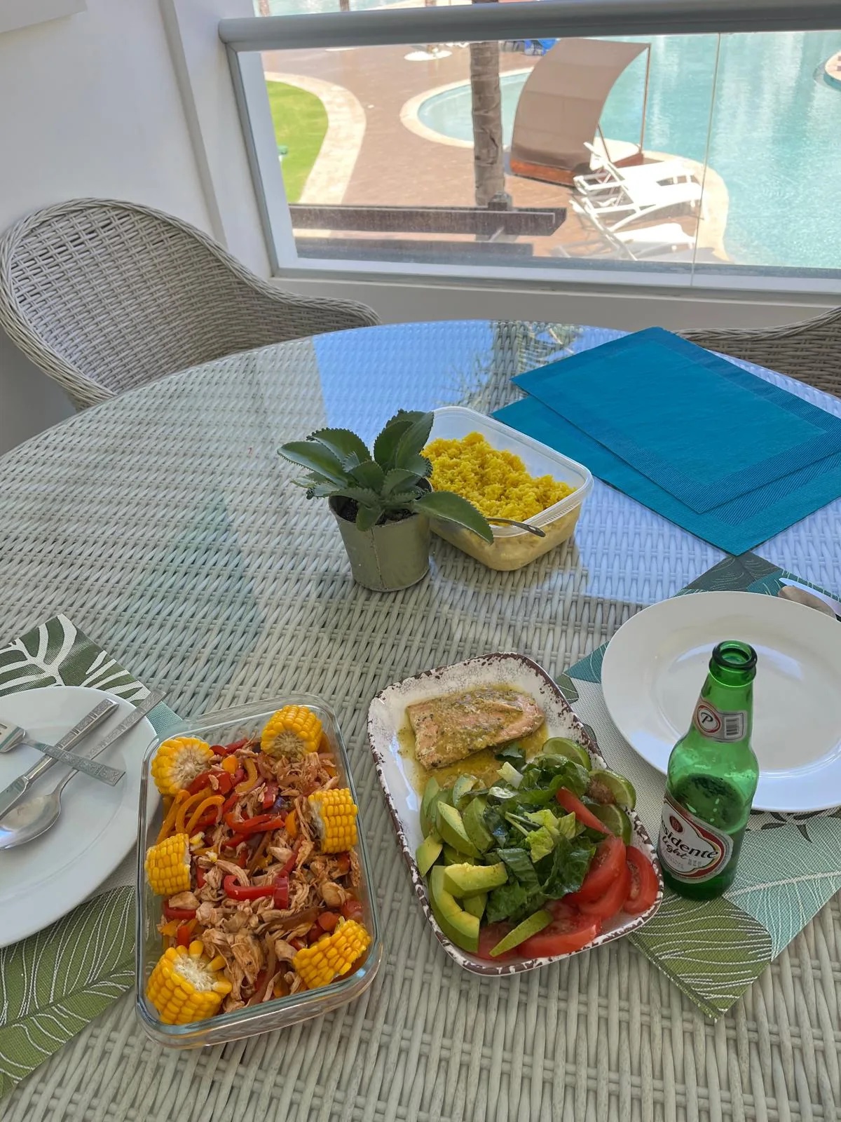 Terrace dining overlooking the pool